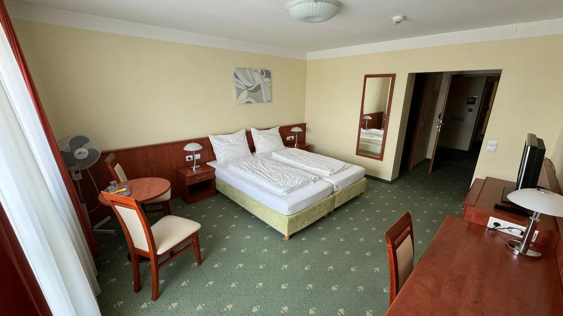 Hotel Breitenlee Vienna