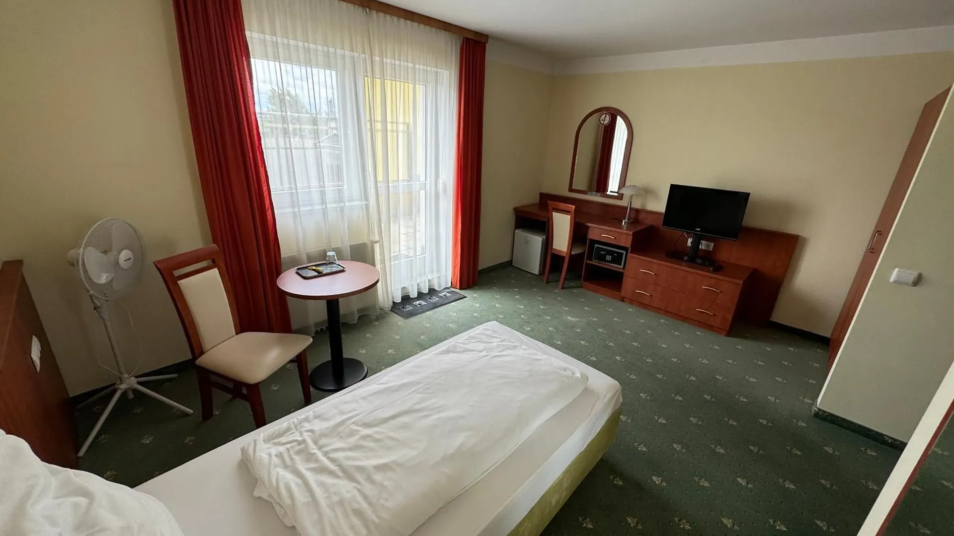 Hotel Breitenlee Vienna