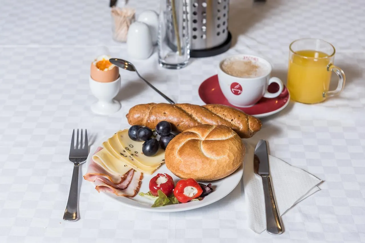 Hotel Breitenlee Vienna